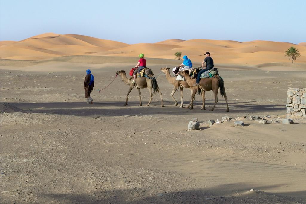 Kasbah Tamariste Bed and Breakfast Merzouga Buitenkant foto