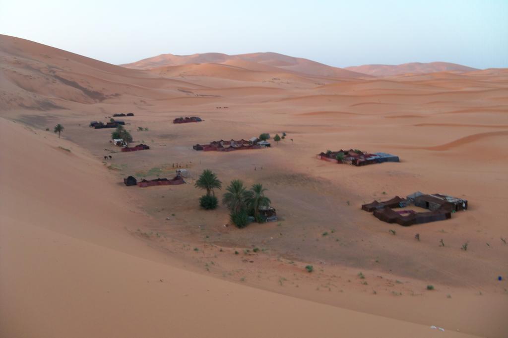 Kasbah Tamariste Bed and Breakfast Merzouga Buitenkant foto