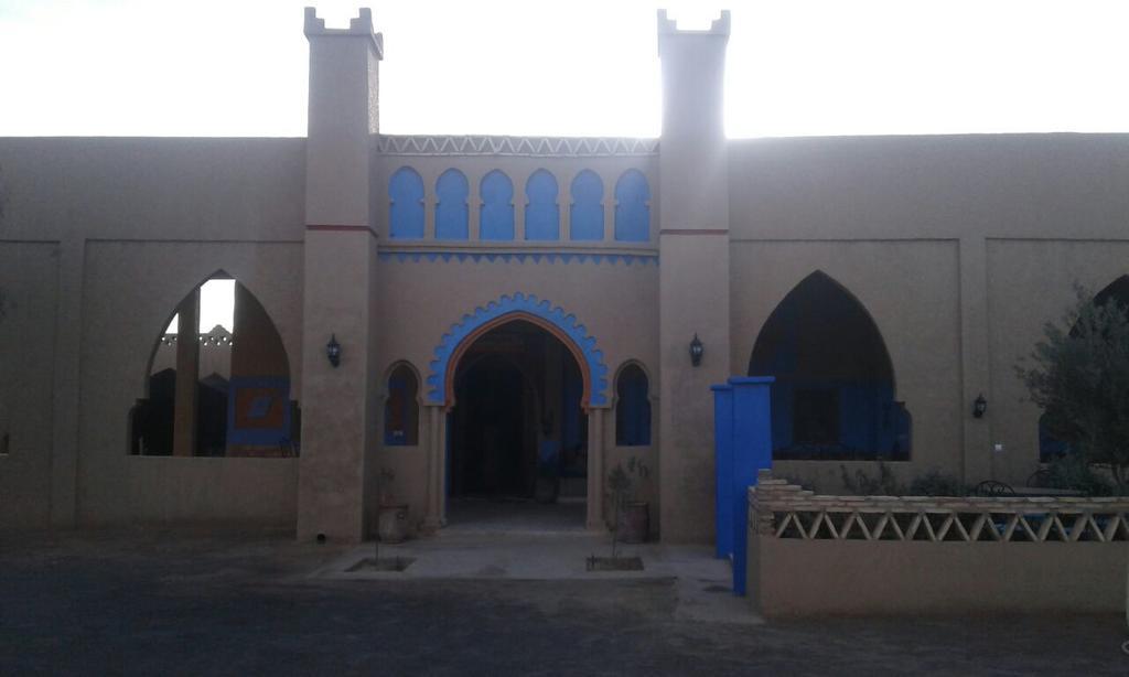 Kasbah Tamariste Bed and Breakfast Merzouga Buitenkant foto